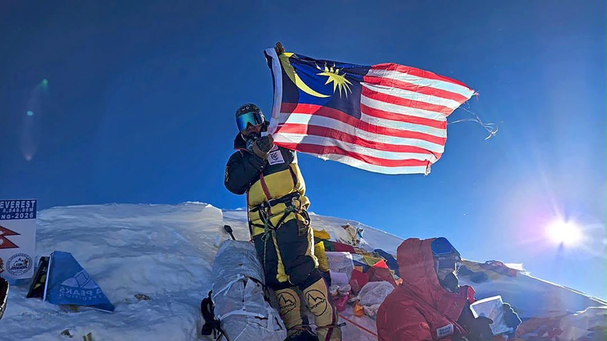 Against the Odds: Malaysian Climber Khafiz al Kicok Conquers Mount Everest at 49