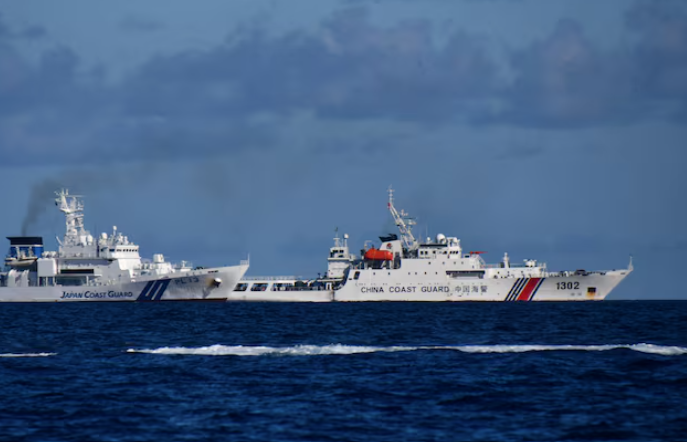 Japan Expels Chinese Coast Guard Vessels from Waters Near Senkaku Islands