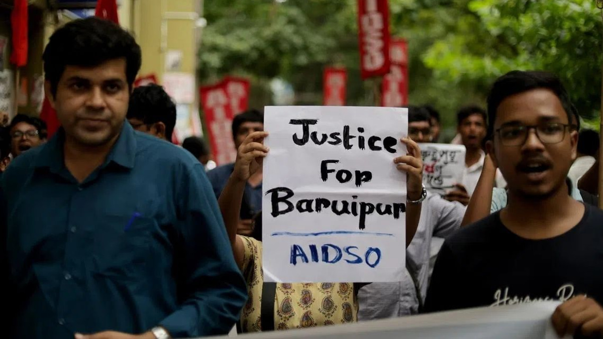 Police arrest dozens after violent protests over child's death in West Bengal