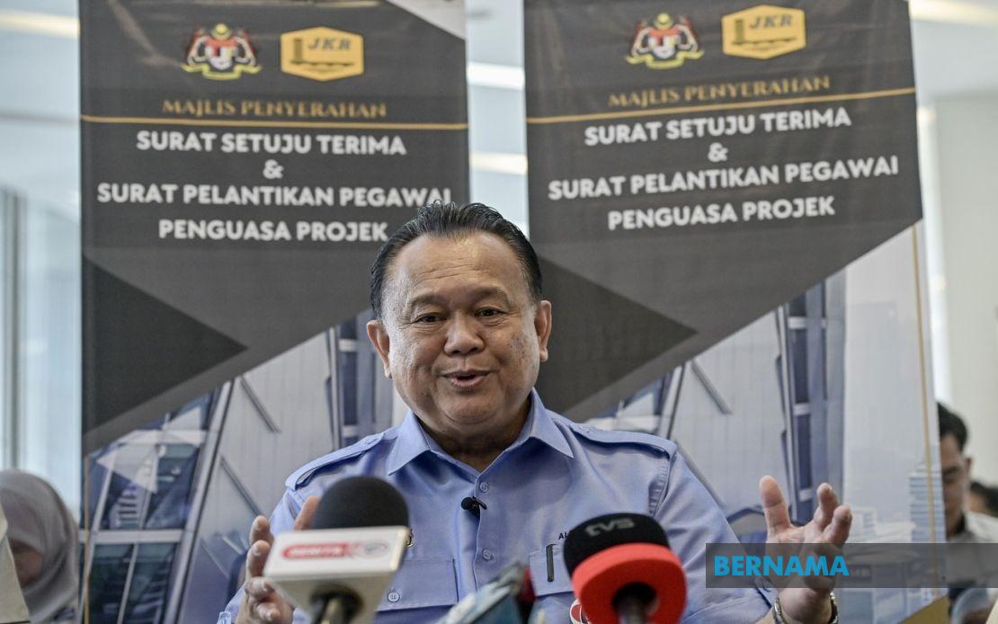 JKR Must Balance Speed with Quality and Cost, Says Works Minister Nanta