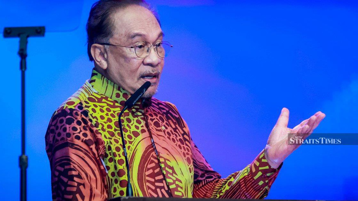 Anwar Slams Norway Over Cancelled RM1 Billion Naval Missile Deal