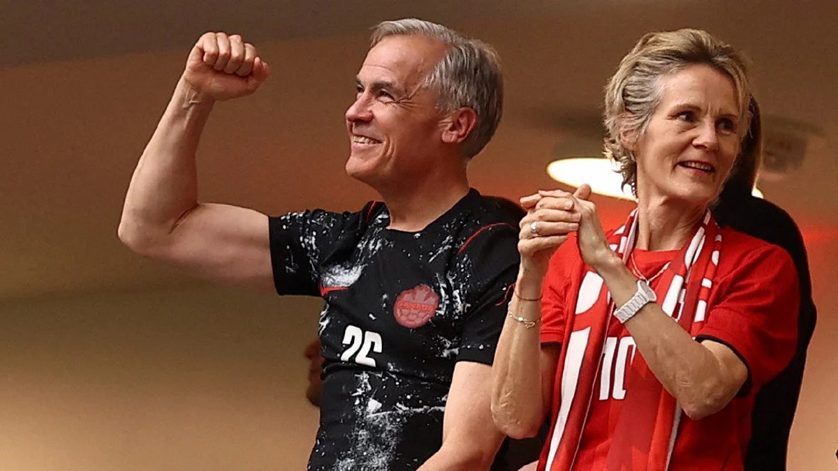 Canada's Historic World Cup Win Celebrated as PM Carney Visits Team