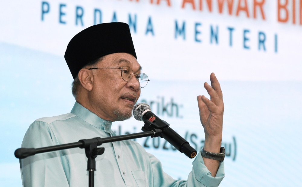 PM Anwar Rebukes Kedah MB over Inflammatory Remarks, Urges Political Reconciliation