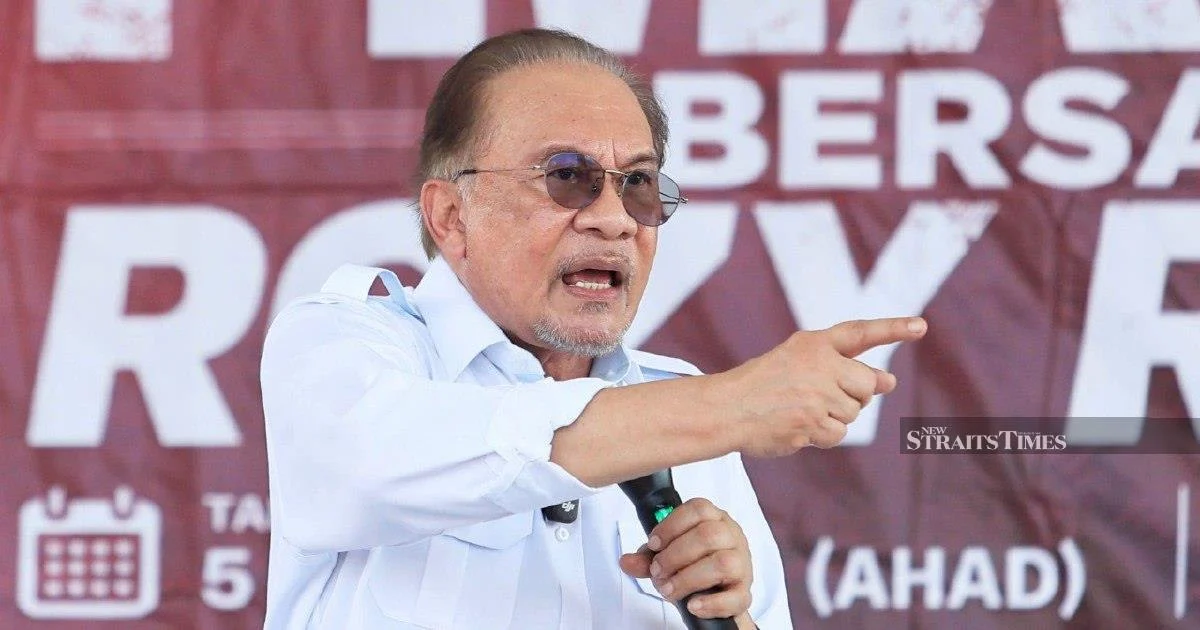 Anwar to Meet Felda Leadership Over Longstanding Settler Concerns