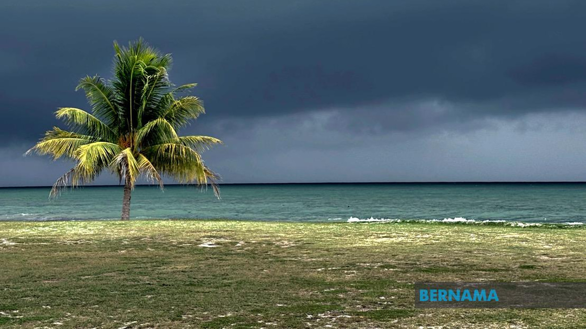 MetMalaysia Issues Weather Alert for Five States as Thunderstorms Loom