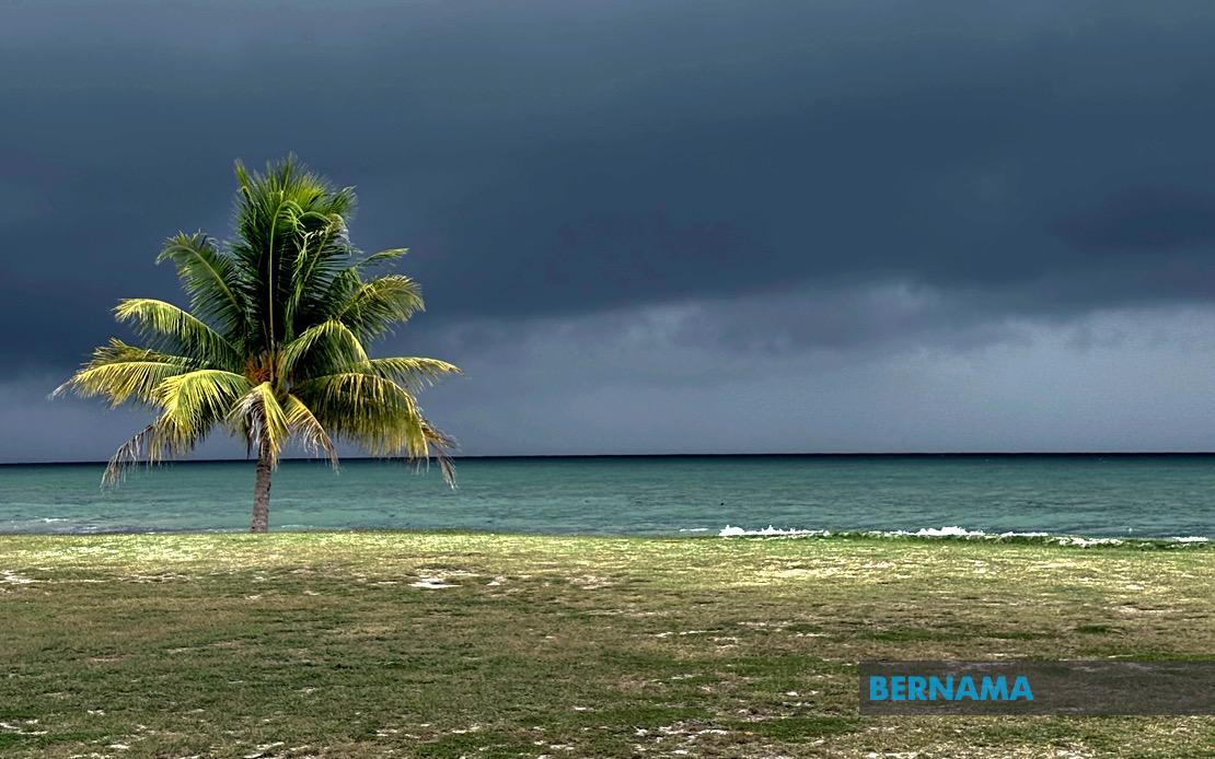 MetMalaysia Issues Weather Alert for Five States as Thunderstorms Loom