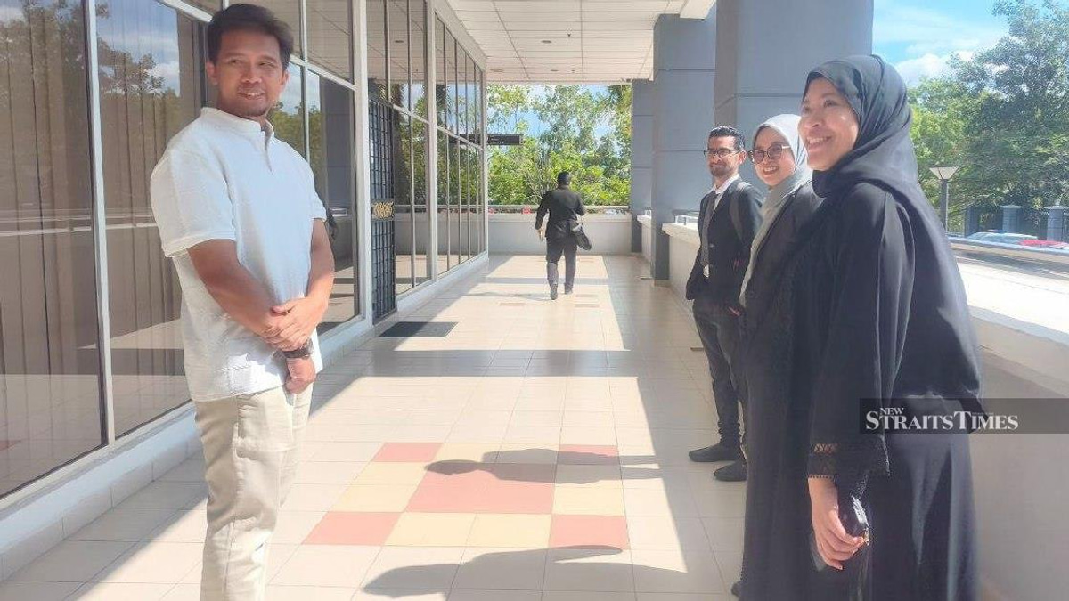 Ex-PH Rantau Candidate and Spouse Face Court Over Unlicensed Clinic