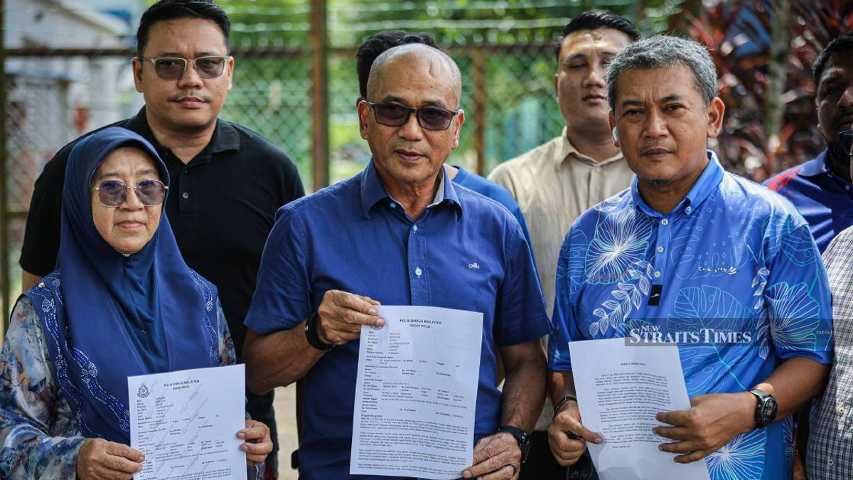 Police Reports Filed Against Former Umno Leader Over Johor Palace Allegations