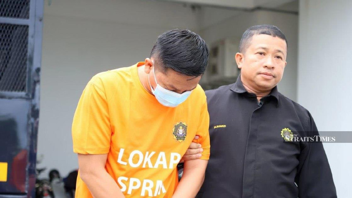 Kelantan police chief detained over RM500 bribe allegation from refugee card holder
