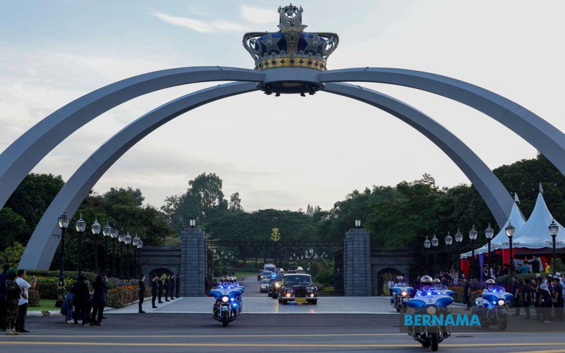 Johor's New Menteri Besar To Be Sworn In At Royal Palace This Afternoon