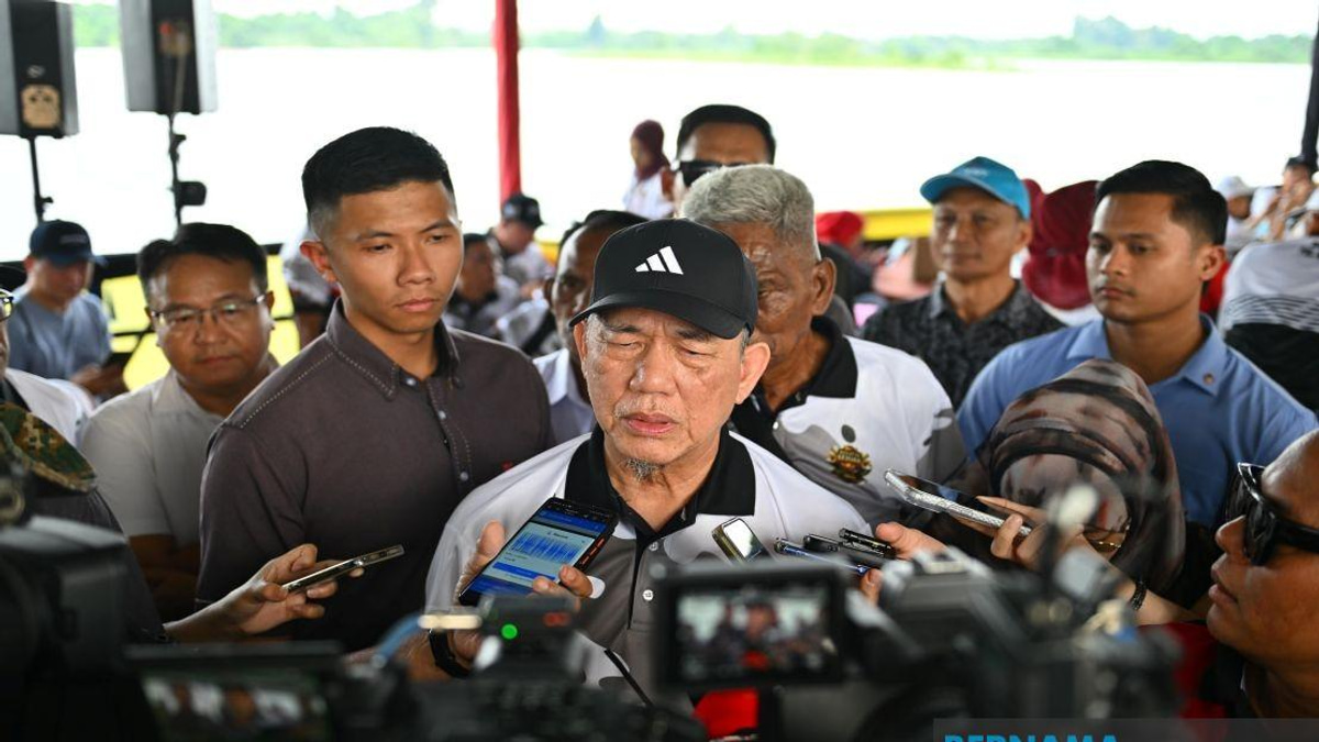Malaysia's Energy Supply Stable Amid Hormuz Tensions, Says DPM Fadillah