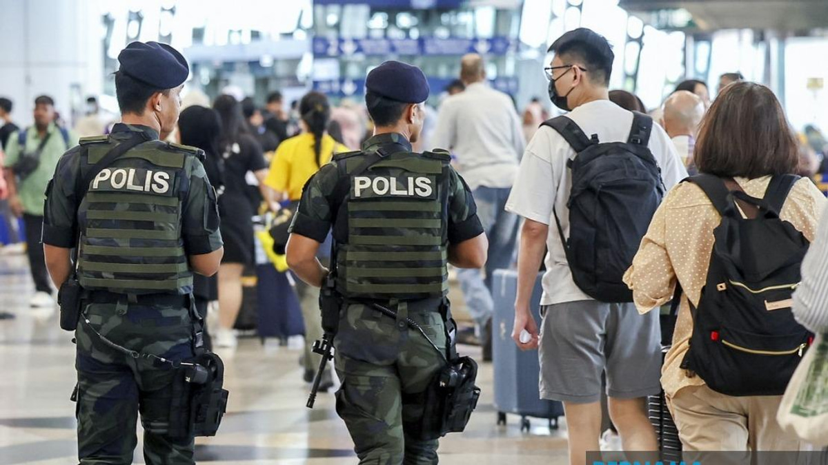 Police To Strengthen Airport Security Following Pilot Drug Arrest
