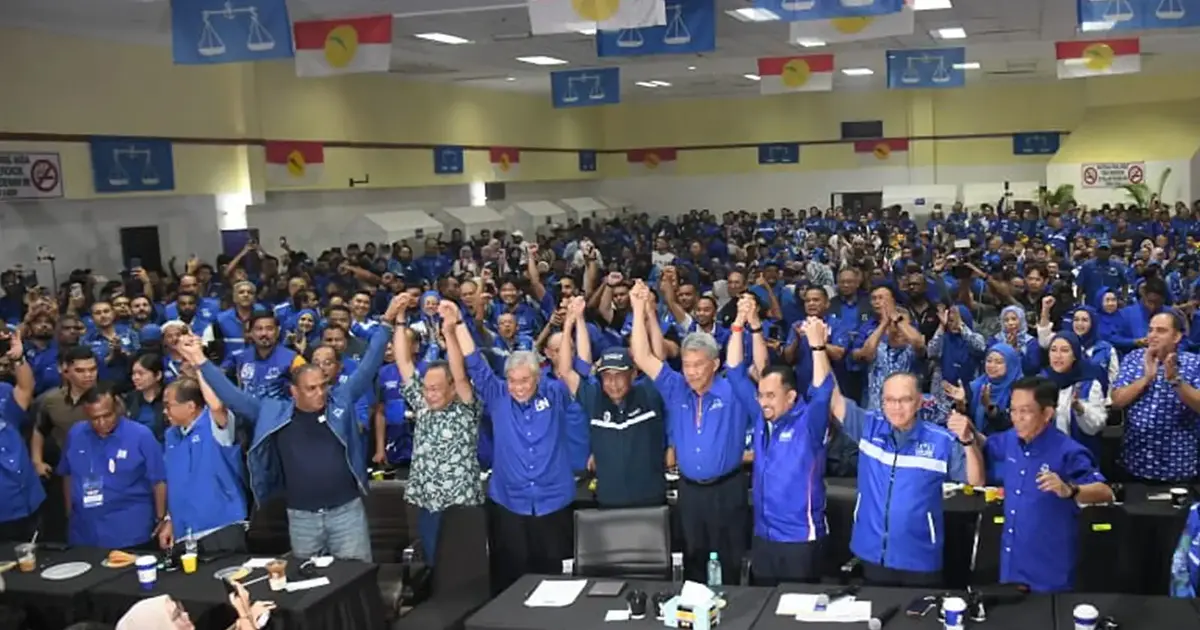 Blue Wave Could Reshape Malaysian Politics at GE16, Warns BN-PN Alliance Official
