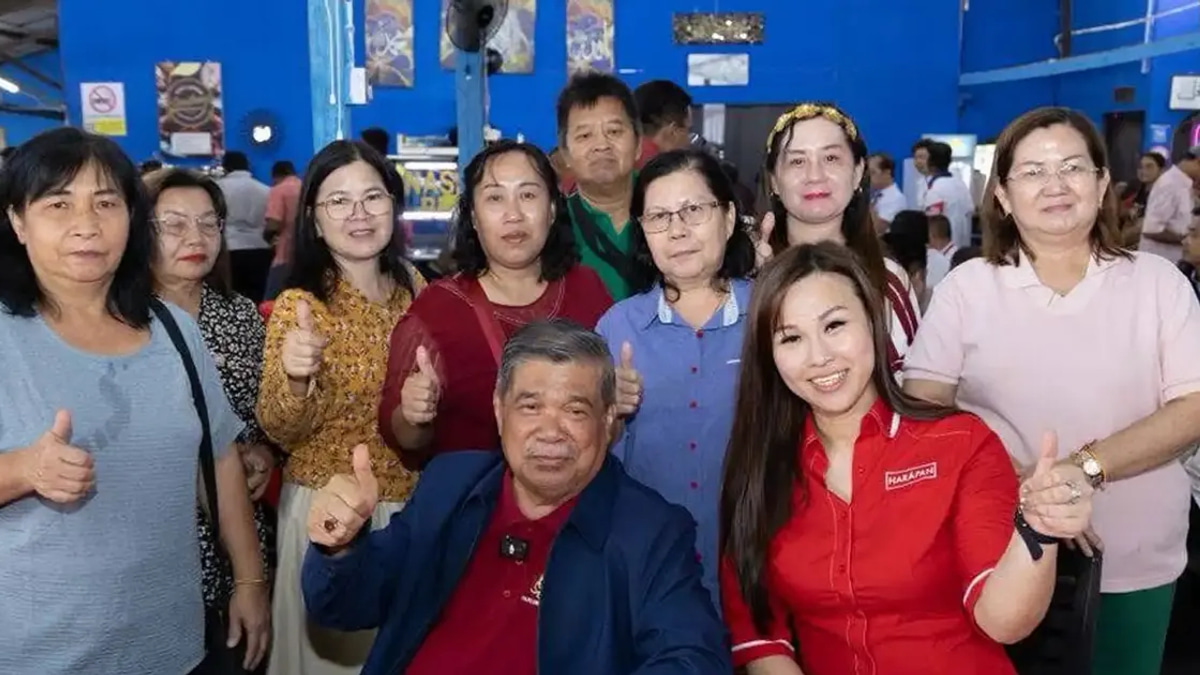 Mat Sabu Stands Firm on Amanah's Chinese Candidate in Permas, Dismissing Controversy