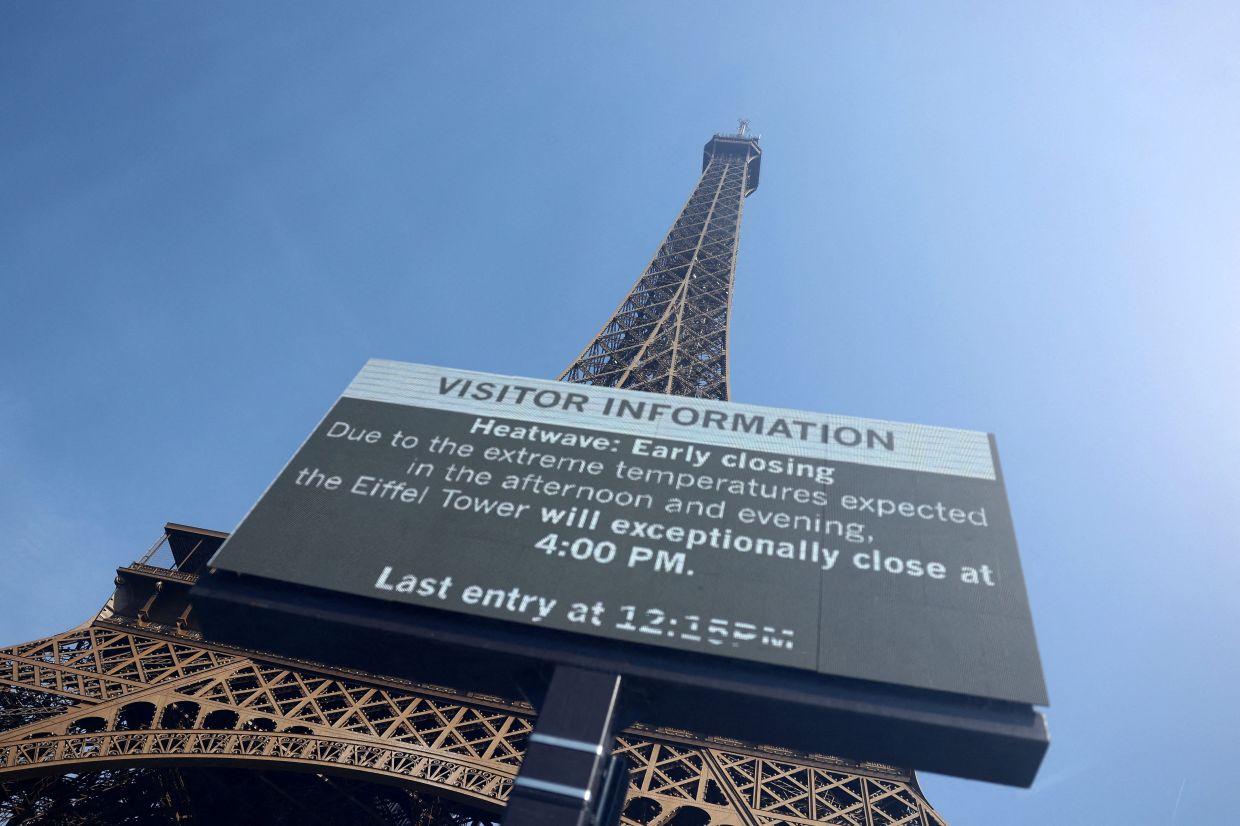 Paris heatwave forces early closures at major attractions, frustrating thousands of tourists