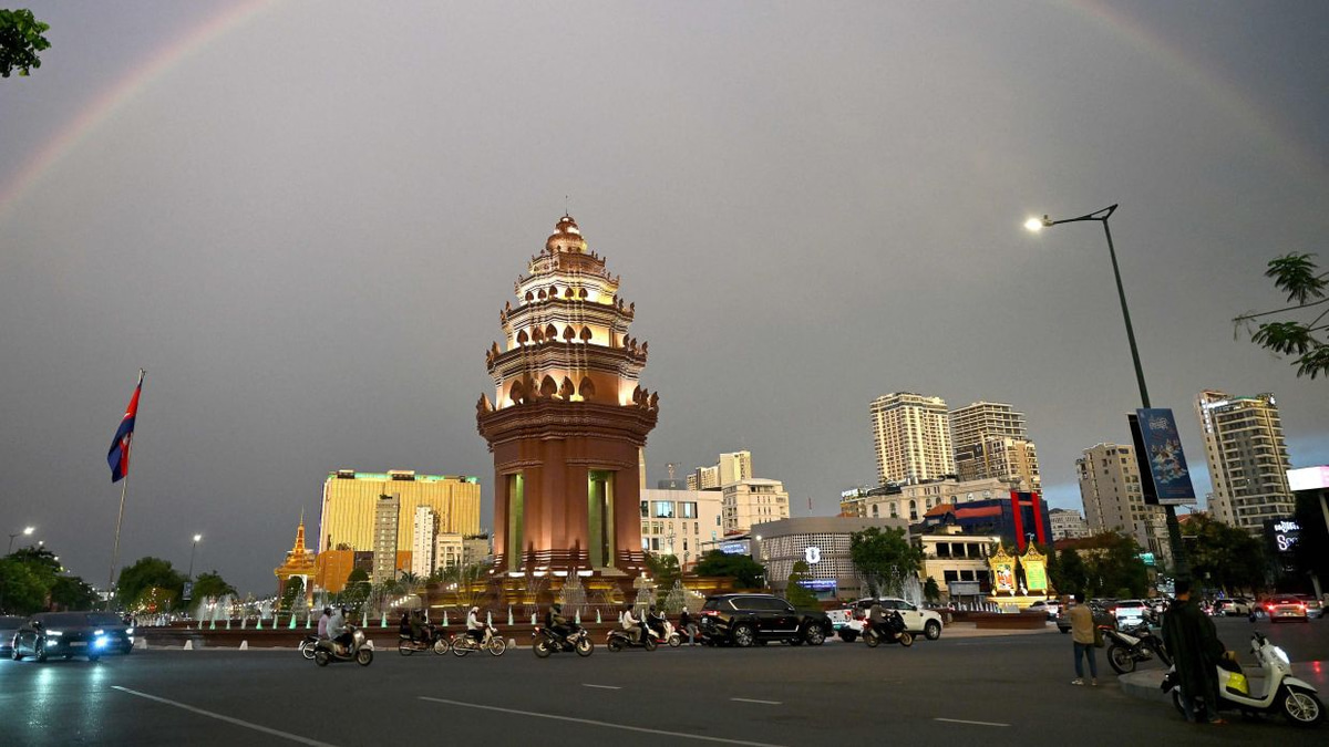 Malaysian Politics: Budget Defences, Leadership Shifts, and Legal Battles Dominate Thursday Agenda