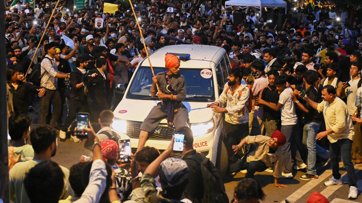 Modi Faces Heat Over Exam Fraud as Student Protests Spread Across India