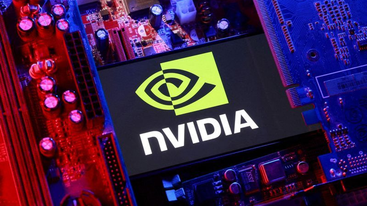 Tech Stocks Stumble as AI Rally Loses Momentum Amid Valuation Concerns