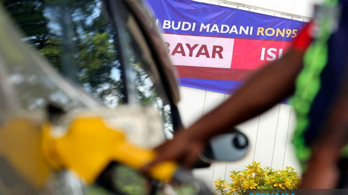 Malaysia to Uphold People's Support Measures Despite RM40 Billion Petroleum Subsidy Burden