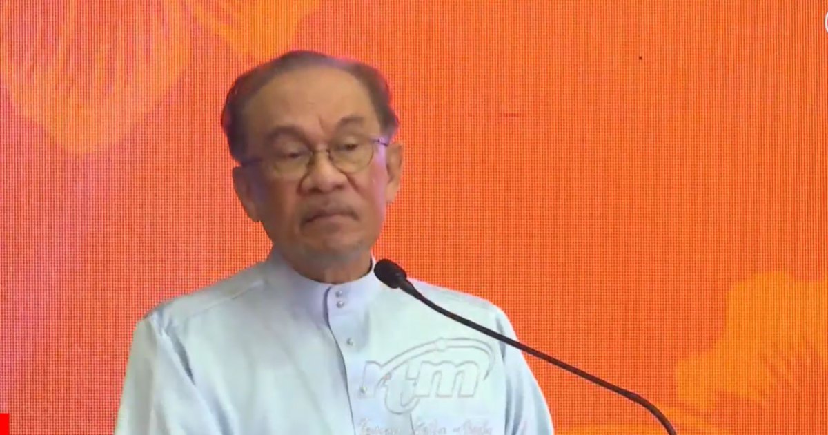 Anwar Ibrahim vows firm action against Tabung Haji and Felda misconduct, regardless of perpetrators' background