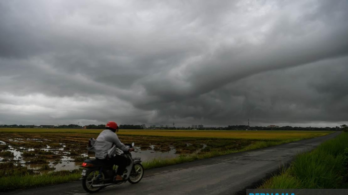 MetMalaysia Issues Thunderstorm Warning For Multiple States Until 9 Pm