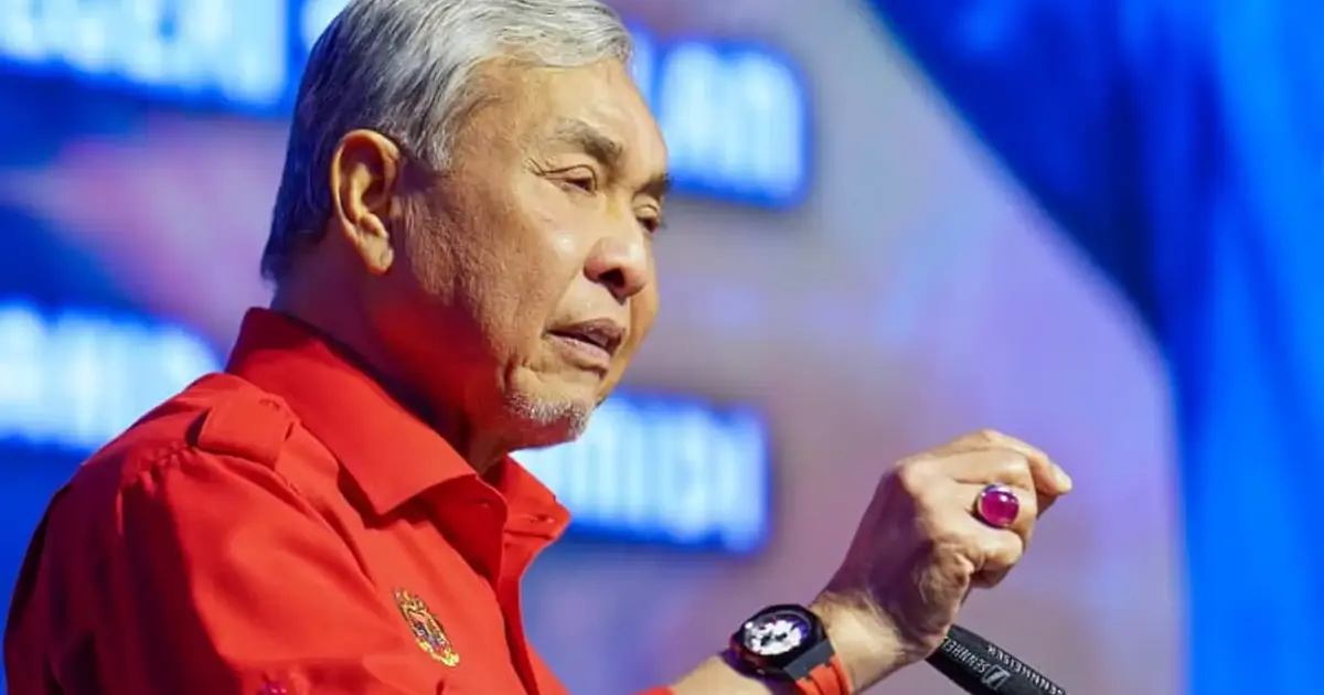Zahid Defends BN Ministers Against Calls for Resignations or Dismissals