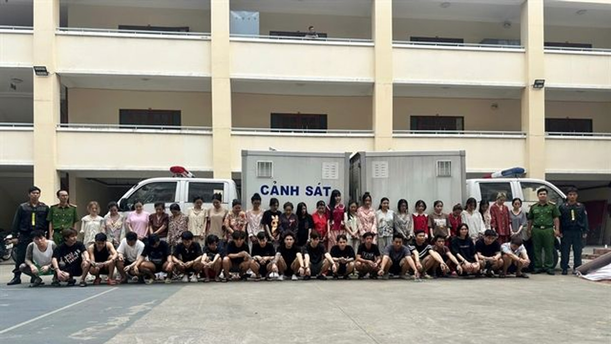 Ho Chi Minh City cracks down on drug-laced vape network, arrests 49 including four foreigners
