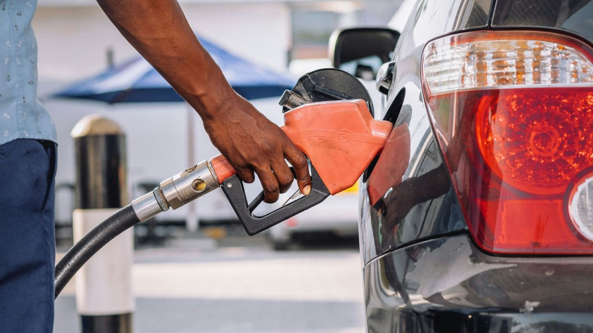 US petrol giants face lawsuit over AI-powered price manipulation in California