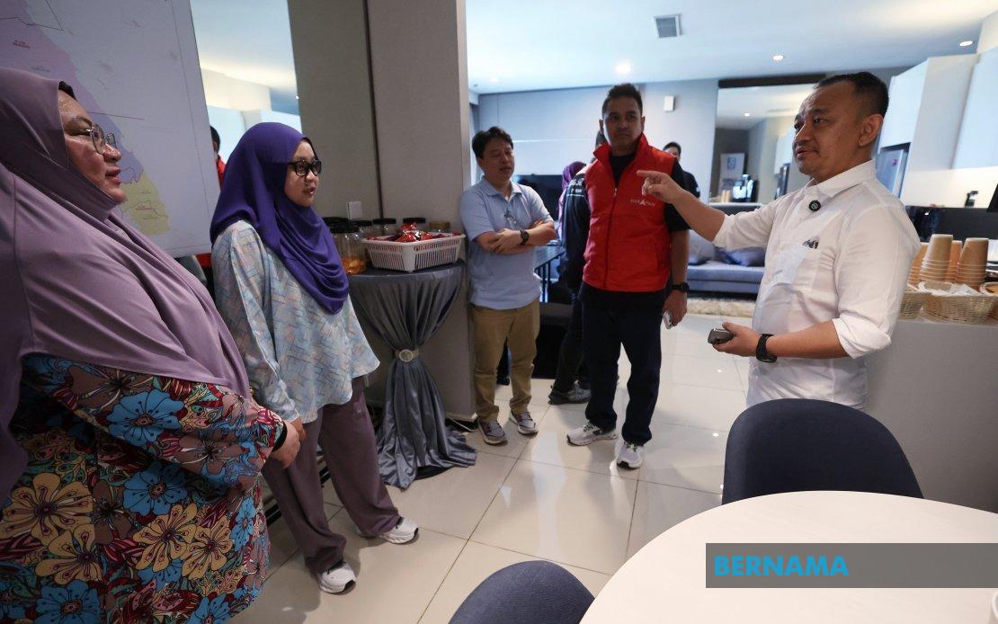 Maszlee Malik Pledges Digital-First Constituent Services for Puteri Wangsa Seat