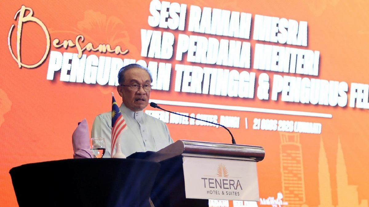 Anwar Confirms Felda Task Force Has Commenced Investigations