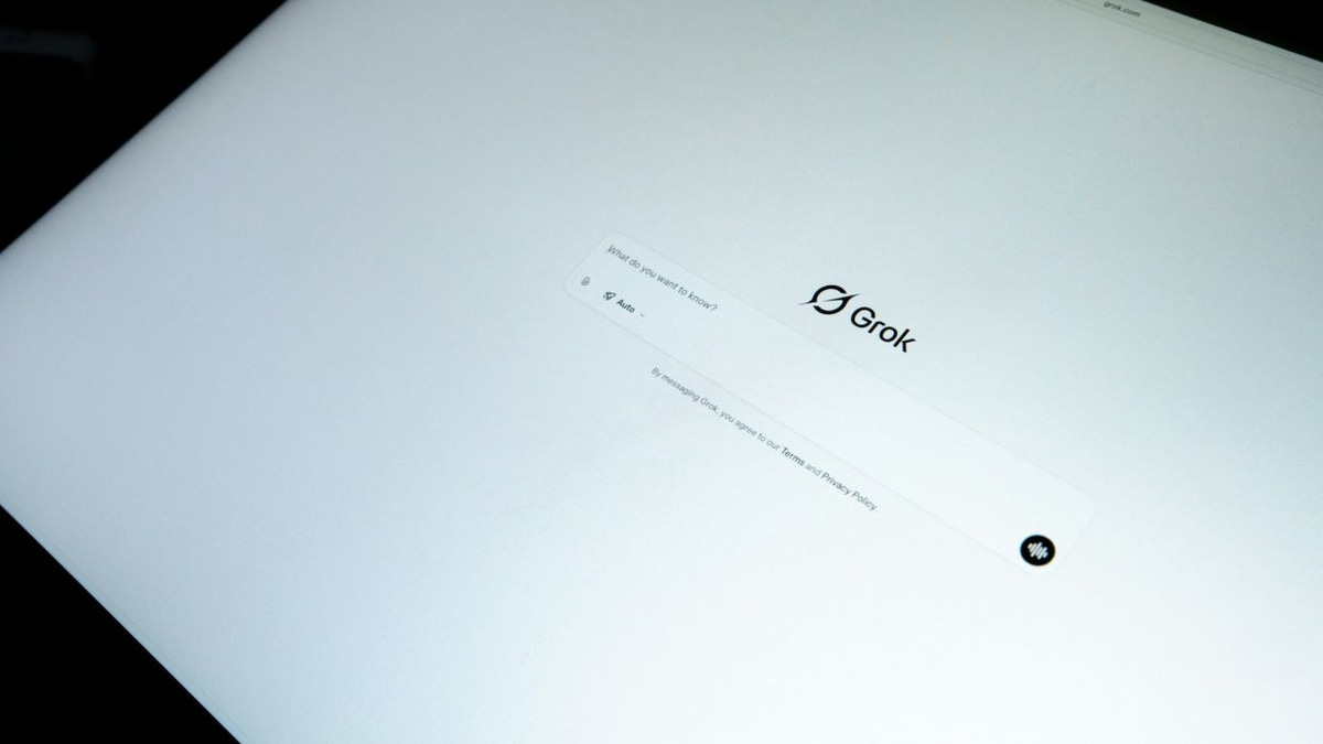 SpaceX's Grok AI tool pivots to open-source after privacy uproar forces major rethink