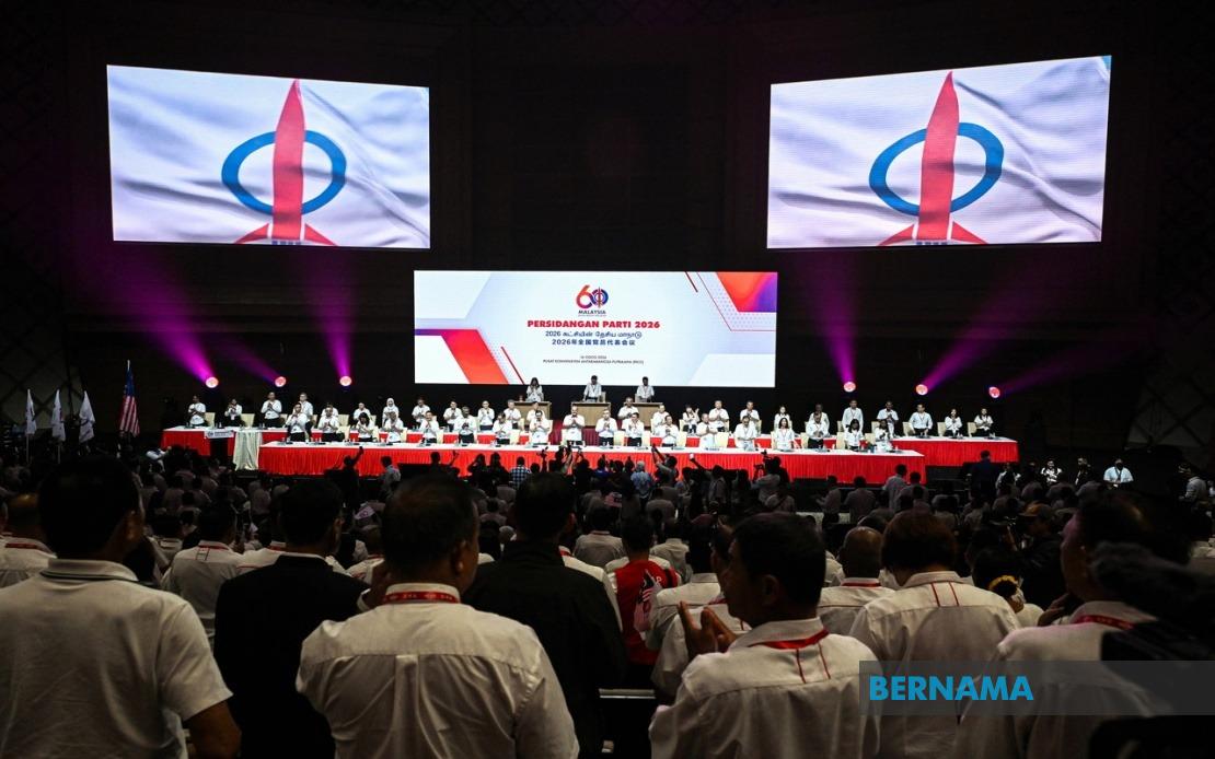 DAP Delegates Back Party's Continued Role in Unity Government