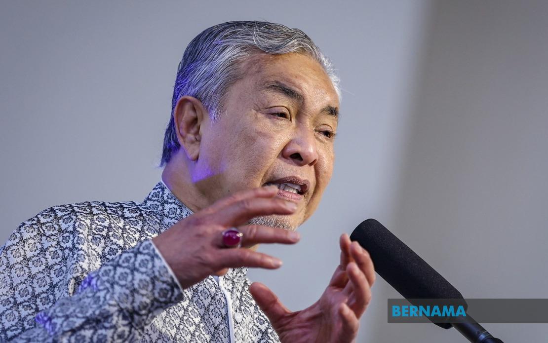 Ahmad Zahid Urges Focus on Policy, Not Old Disputes in Johor Election Campaign