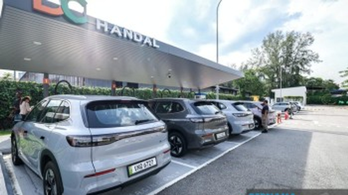 Malaysia Leaves EV Charging Prices to Market Forces, Betting on Competition to Drive Expansion