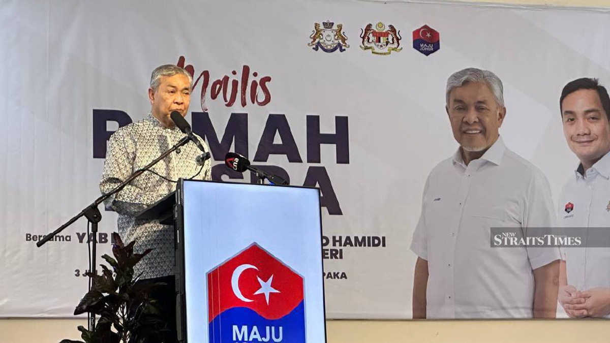 Zahid calls for truce on past grievances as unity coalition focuses on Johor campaign