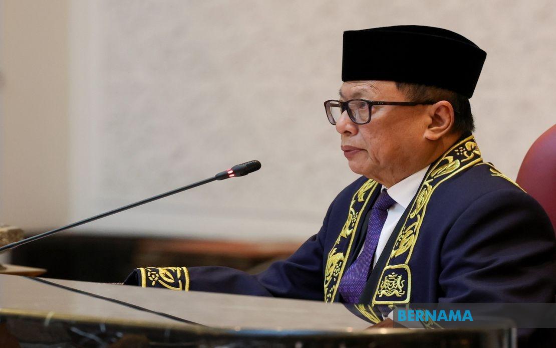 UMNO Supreme Council Member Puad Zarkashi Quits Party, Accuses Johor Chief Onn Hafiz of Being 'Yes-Man'