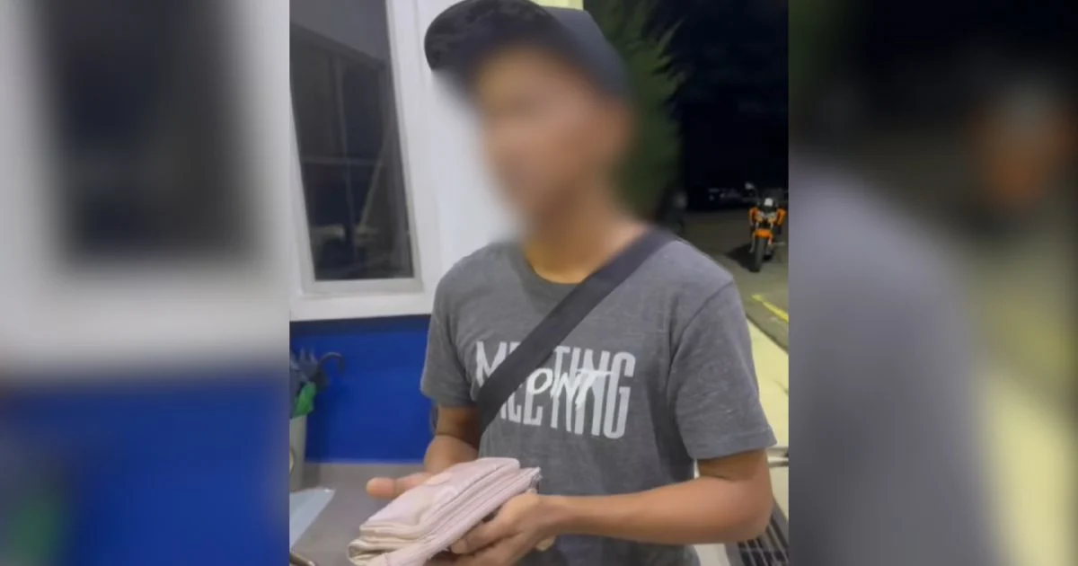 Delivery Rider Arrested Over RM10,000 Cash Theft from Lost Wallet at Supermarket