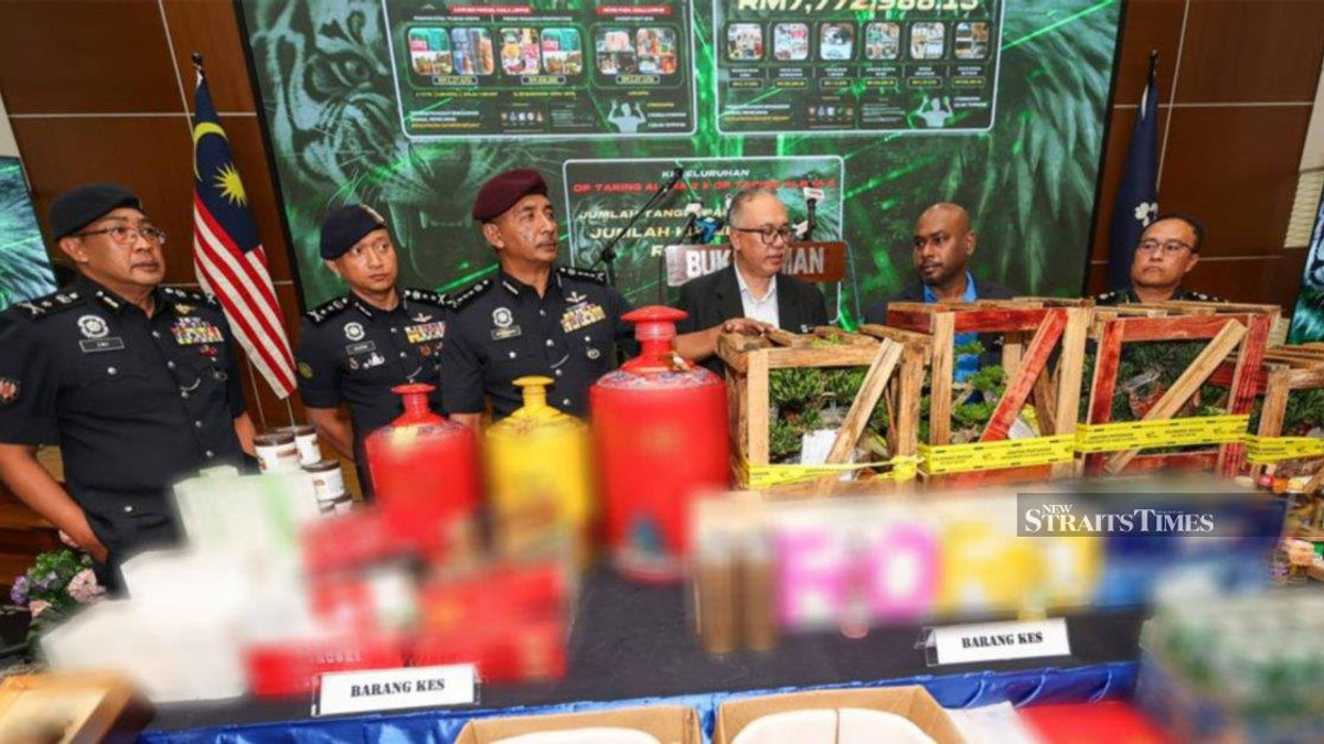 Five arrested as police crack down on smuggling with RM12.8 million seizure