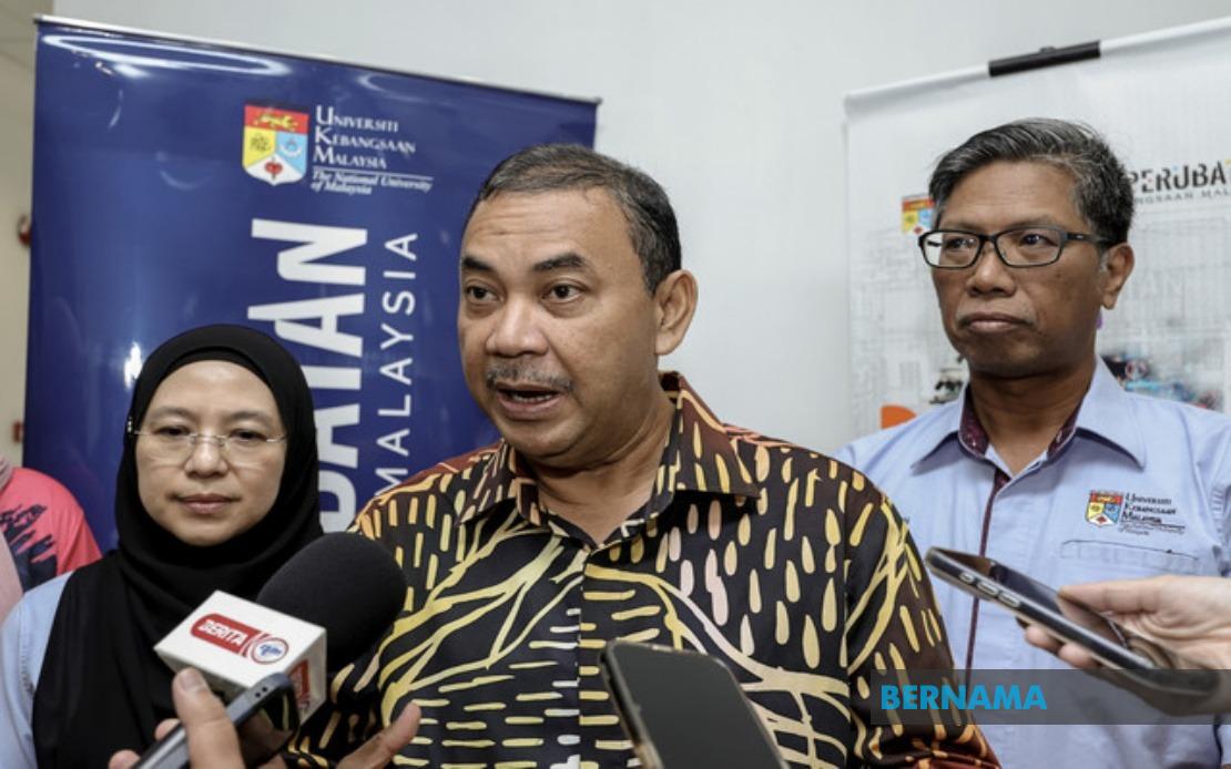 Anwar's Leadership Draws Praise for Economic Gains, Says PM's Political Secretary