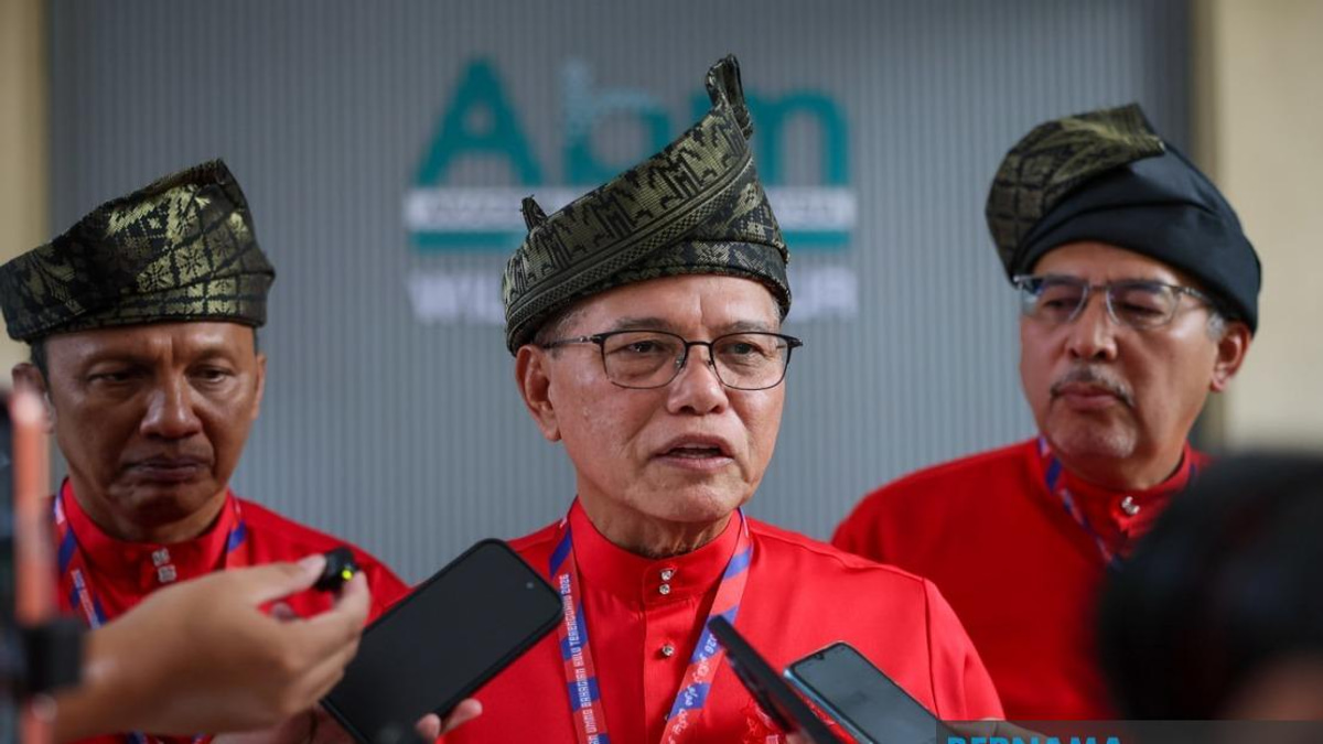 Pahang Nearly Completes Land Title Distribution for 43,600 FELDA Settlers