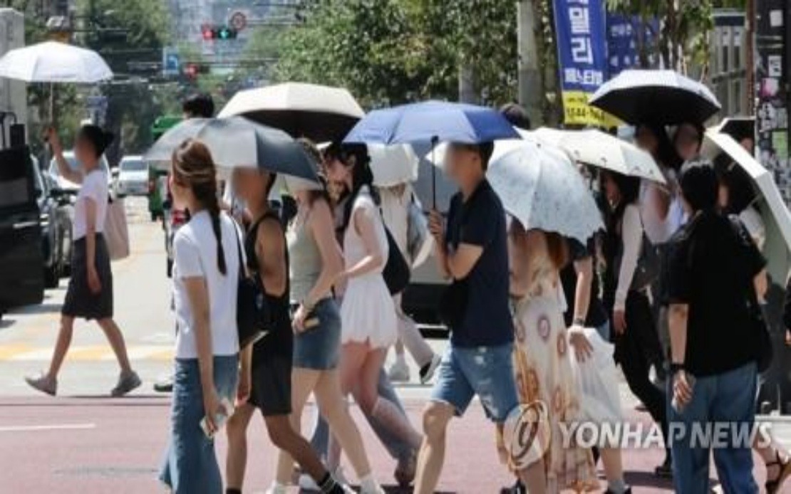 Seoul Swelters as Heat Reaches 40°C: South Korea's Worst Heat Wave in Years