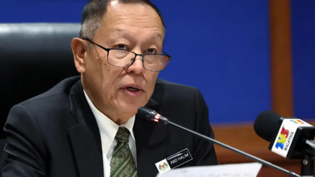 Visa Bribery Ring Dismantled: 33 Arrested Including Government Officers