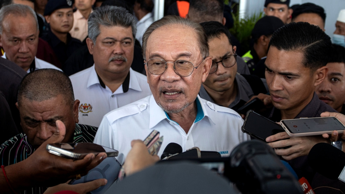 Anwar Dismisses eFishery Setback as Minor Against KWAP's Strong Overall Returns