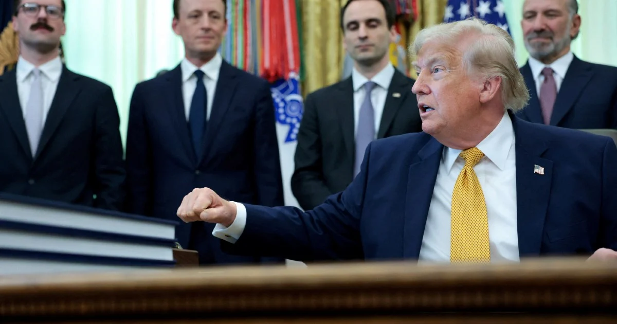 Two arrested in alleged plot to attack White House during Trump UFC event