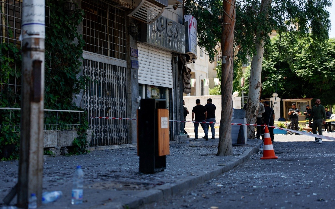 Damascus Bombings During Macron's Historic Syria Visit Injure 18 People