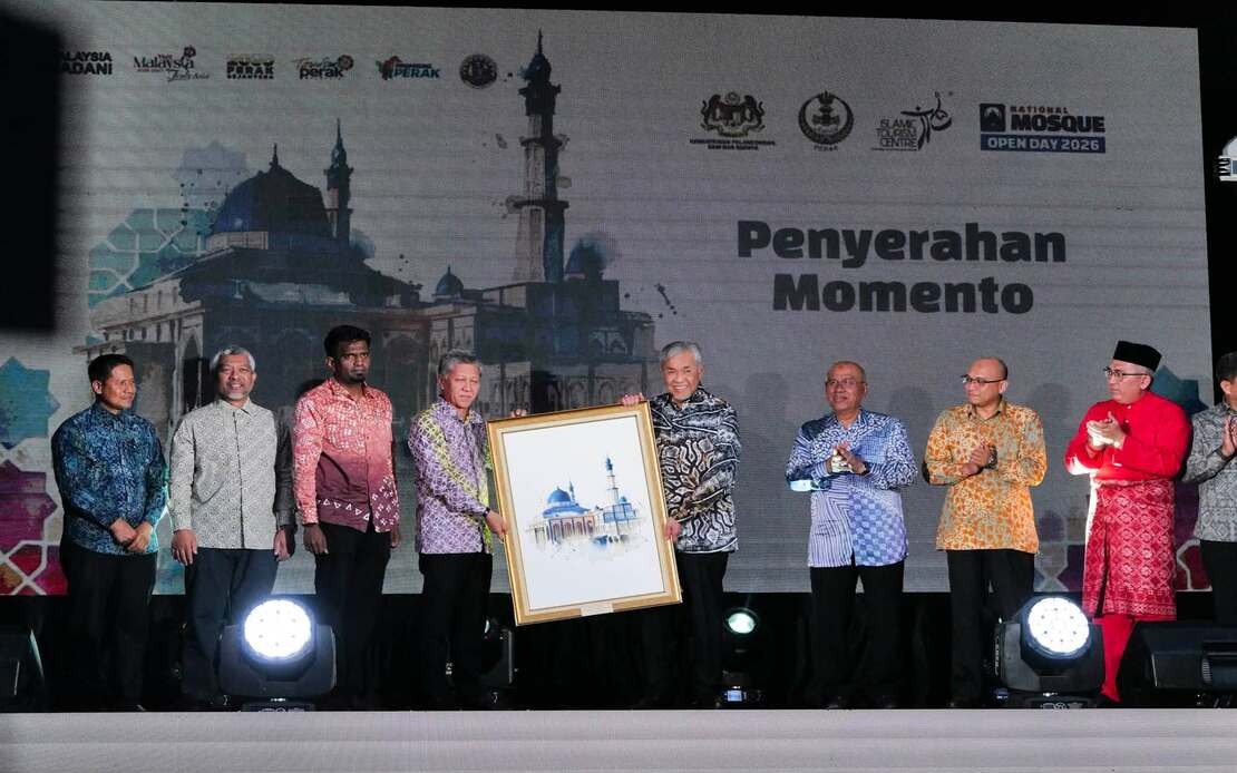 Mosques Must Become Tourism Assets While Preserving Sacred Purpose, Says Ahmad Zahid