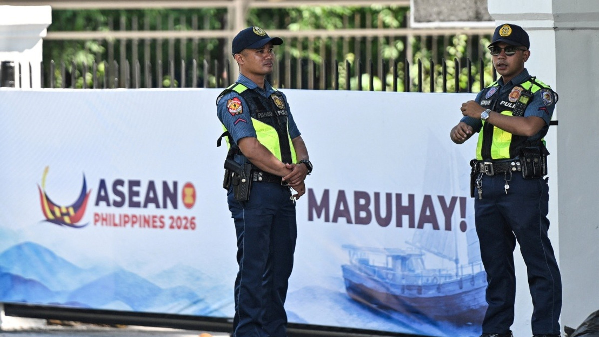 Philippines Steers ASEAN Toward Security and Rights Agenda as Foreign Ministers Convene