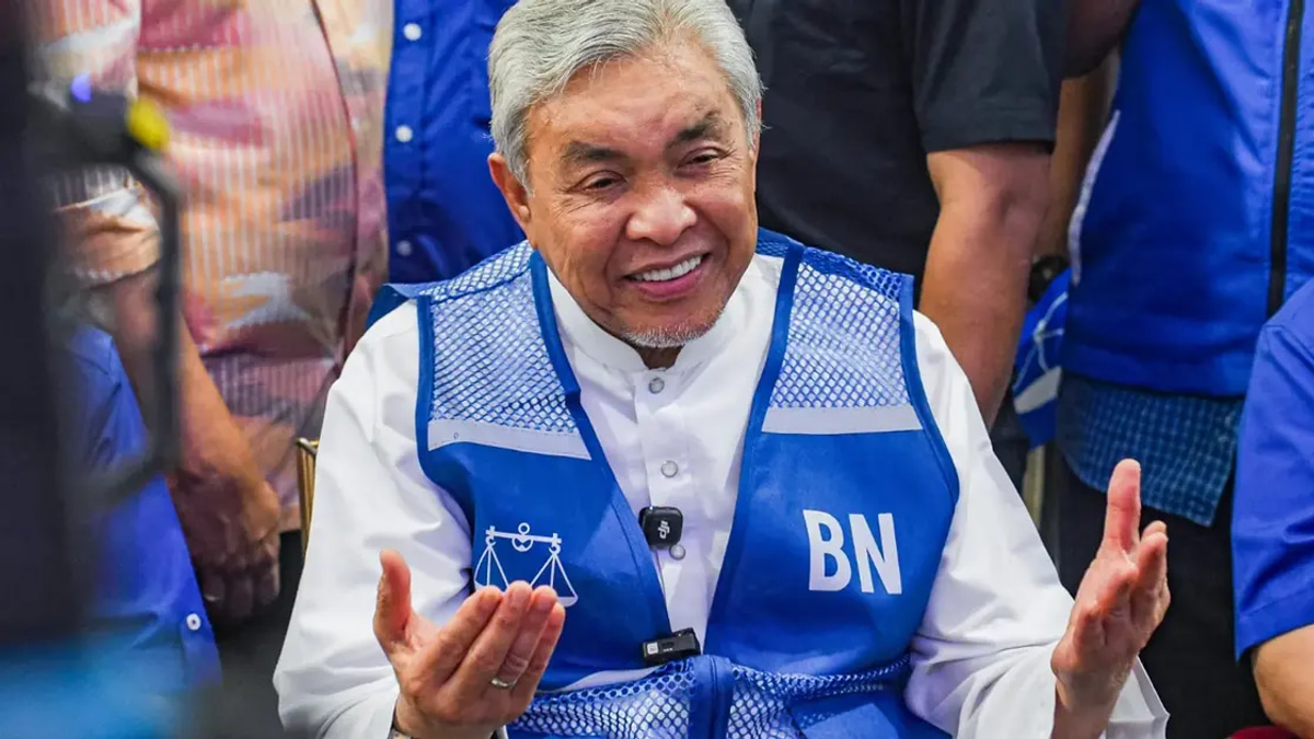 Zahid and Anwar Commit to Setting Aside Divisions for Unity Government Stability