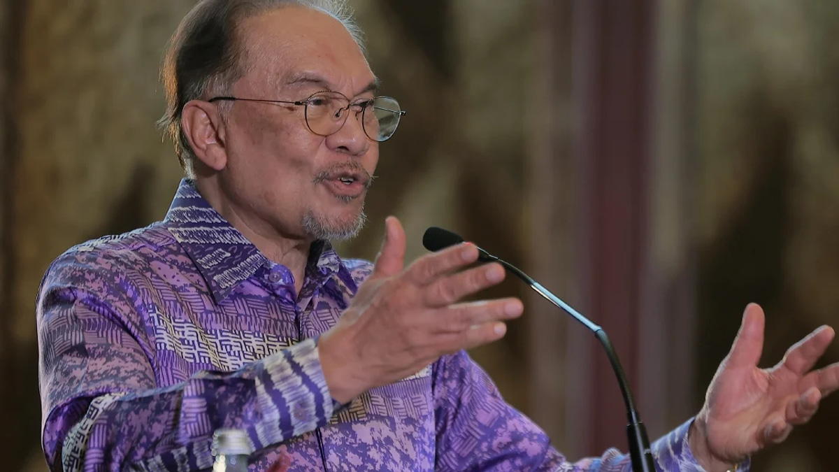 Anwar's Kazan Mission Aims to Deepen Strategic Ties Between Malaysia, Russia and Southeast Asia