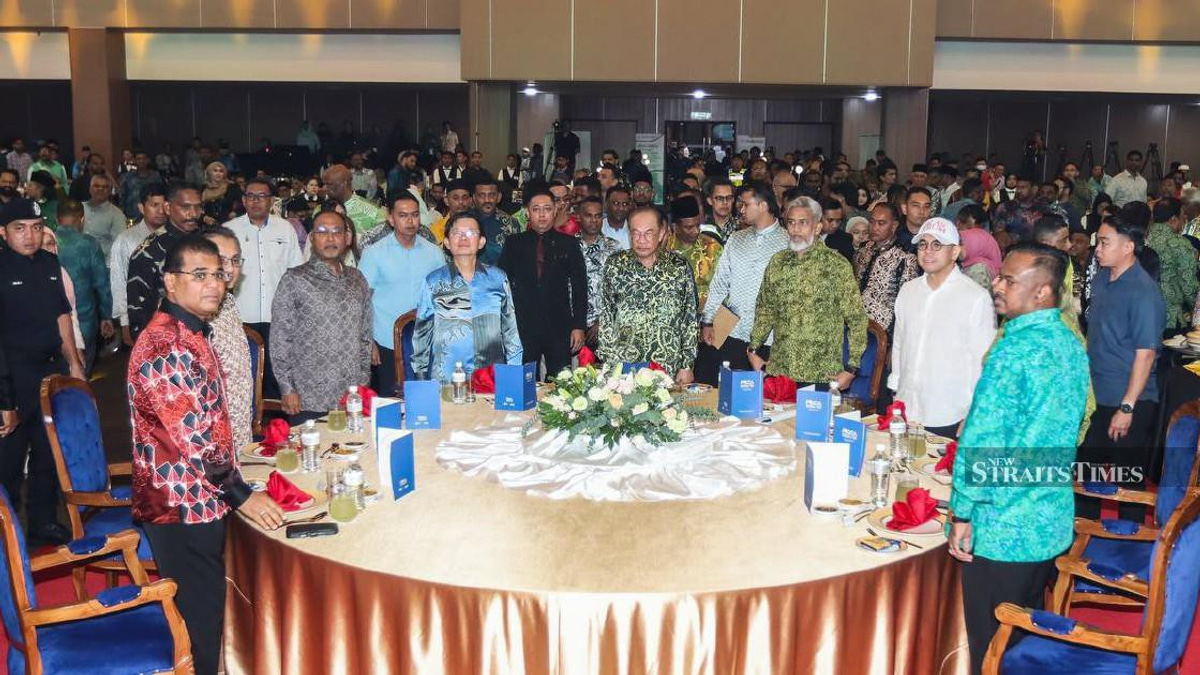 Anwar calls on Indian Muslims to foster positive change via unity and compassion